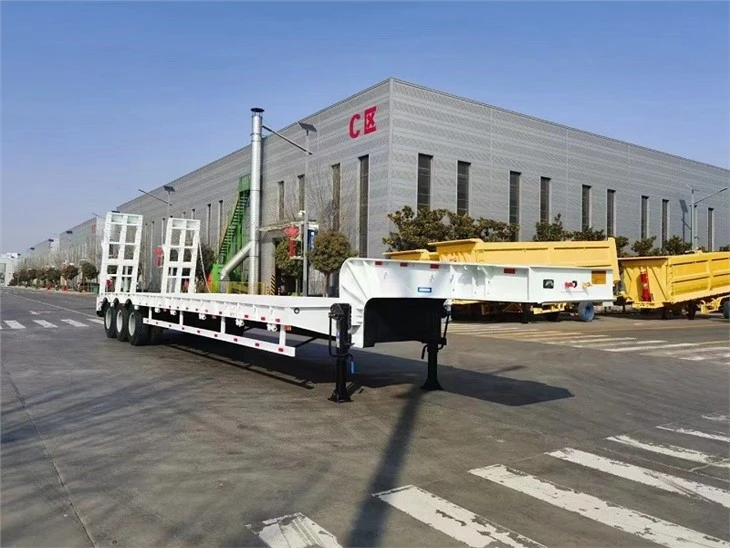 Low Bed Semi Tariler